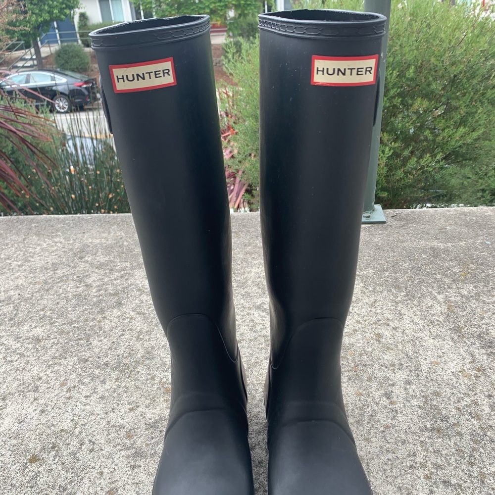 Hunter Matte Black Tall Rain Boots Size 9